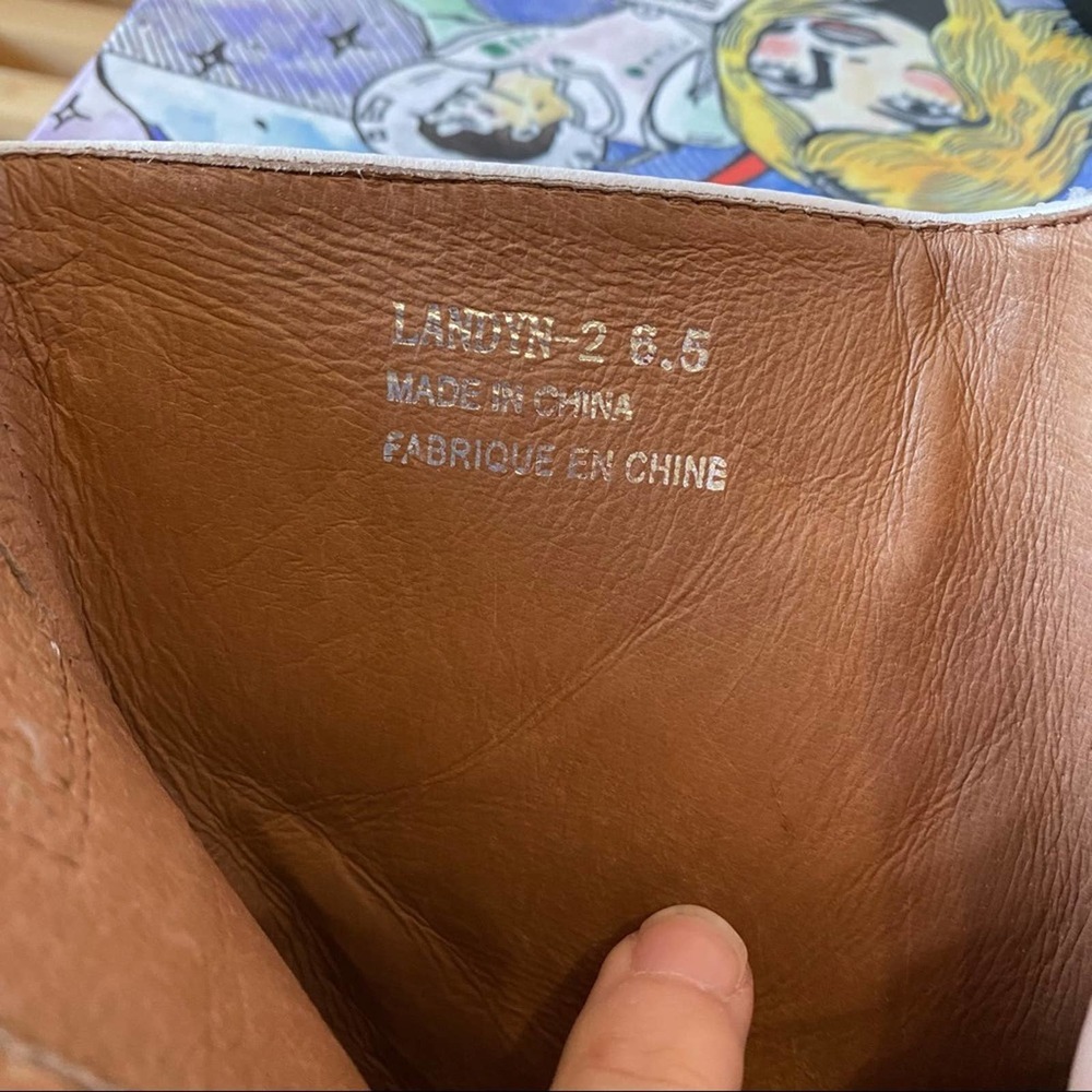 JEFFREY CAMPBELL Landyn zip front boot booties white 6.5 brand new - Picture 7 of 8